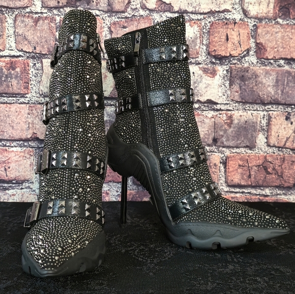 AKIRA Black Studded Heeled Boots - Picture 3 of 14